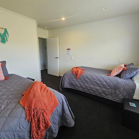 10 @ Wai Matangi Villa ตูรางี ภายนอก รูปภาพ